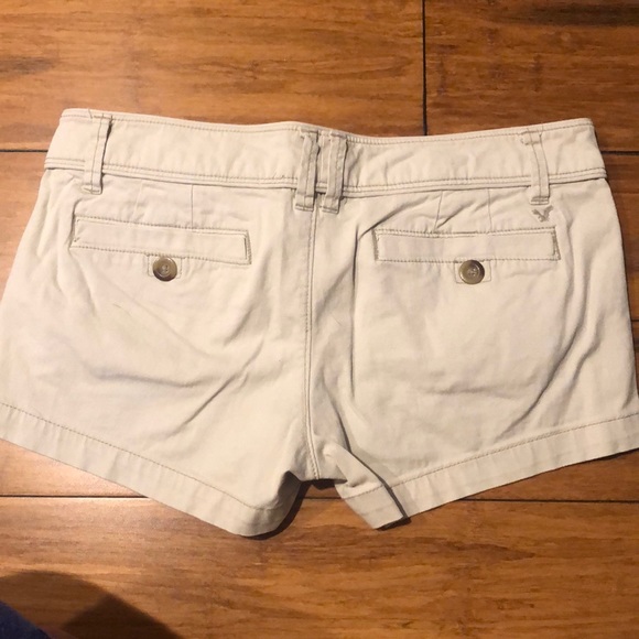 American Eagle Short - Picture 2 of 2